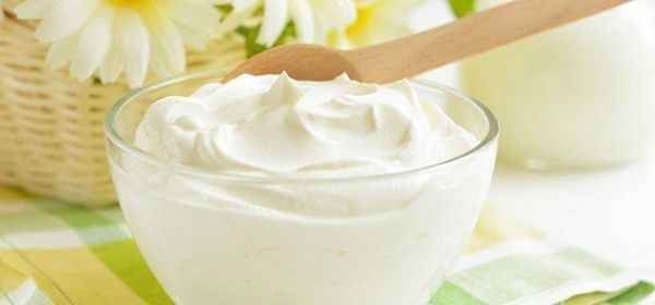 5.  Menggunakan Yoghurt
