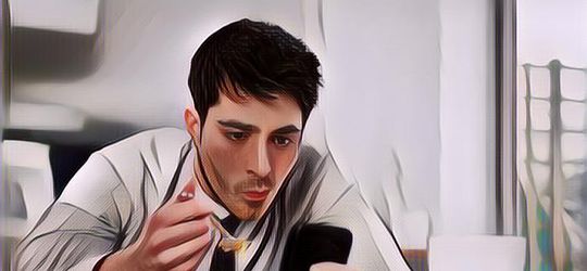 Cieee! Ini Penyebab Cowok Masih Suka ‘Ngintip’ Mantan Pacarnya Lewat Media Sosial