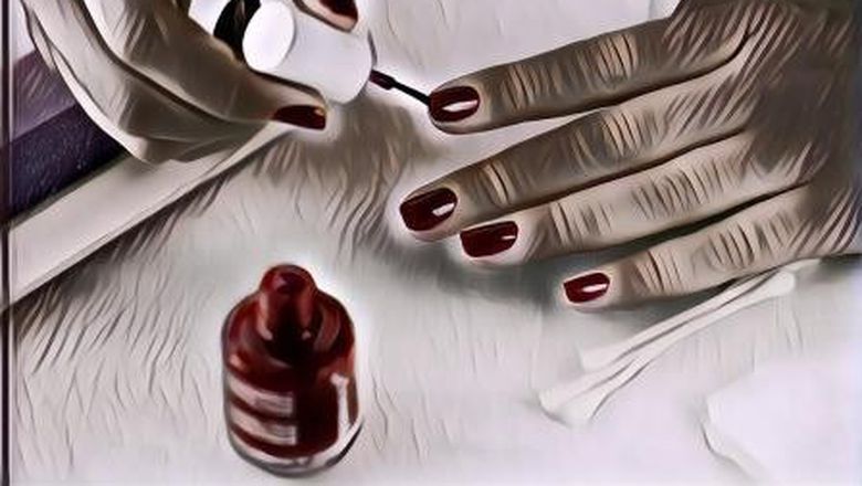 10 Langkah Mudah Manicure di Rumah Saat Lockdown