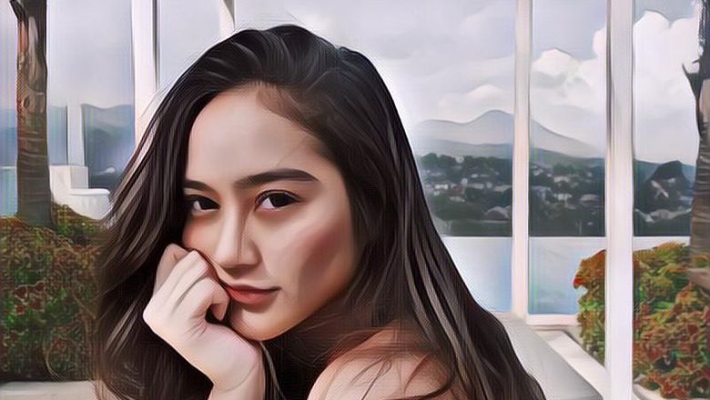 Diduga Mabuk, Salshabilla Adriani Tabrak 2 Mobil Secara Beruntun