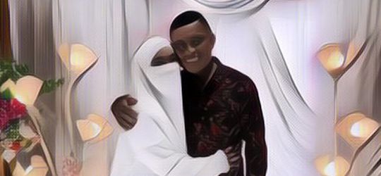 Seorang Pendeta Hadiri Akad Nikah Putrinya yang Sudah Mualaf dan Bercadar