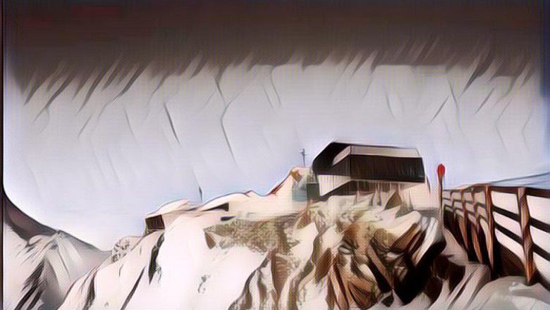 Museum di Puncak Gunung untuk James Bond