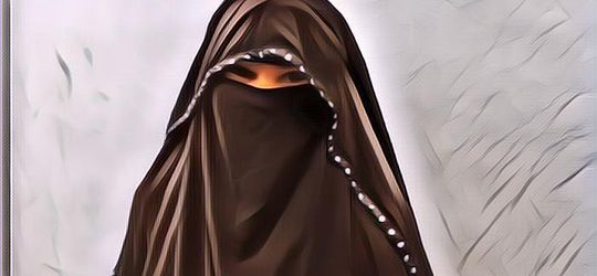 Akan Membuatmu Merinding dan Bekenyit, Muncul Penampakan Jin yang Menyakiti Indadari di CCTV