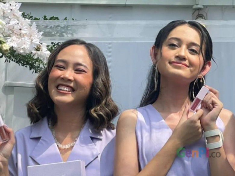 3. Almiranti Fira & Nadya Aqilla