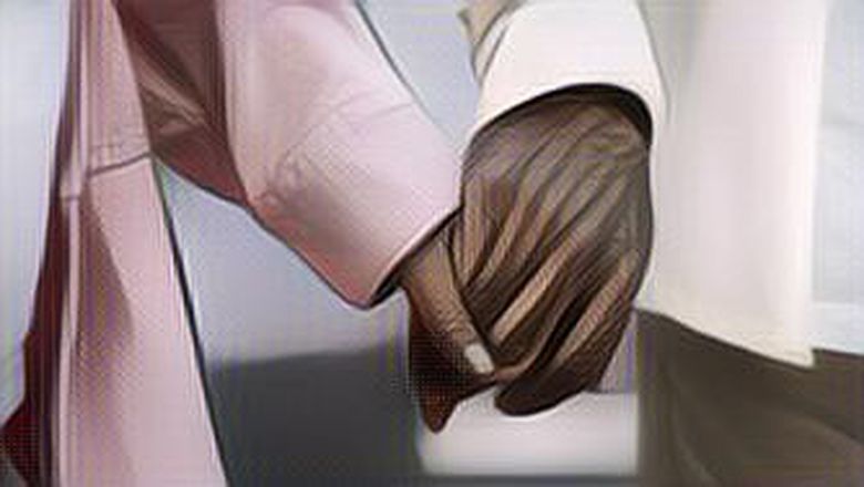 Pasangan Lanjut Usia Beda 20 Tahun Ini Menikah Karena Jatuh Cinta pada Pandangan Pertama, Gemey Banget Ah!