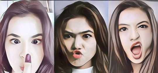 Pose Jelek, Selebritis Cewek Ini Nggak Bisa Bohong Kalau Tetap Cantik