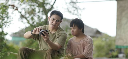 Sisi Lain Down Syndrome: Film Tanah Runtuh Ajak Penonton Melihat Dunia dengan Mata Cinta