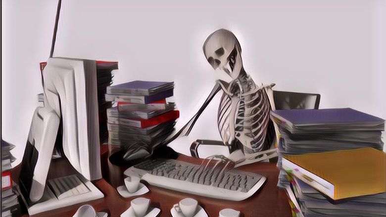 Sering Lembur Kerja? Waspadai Overwork yang Bikin Tubuh Alami Hal-Hal Mengkhawatirkan Ini