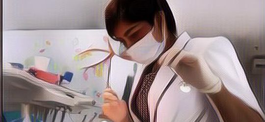 Kenapa Banyak Wanita Jadi Dokter Gigi? Terungkap 3 Alasannya