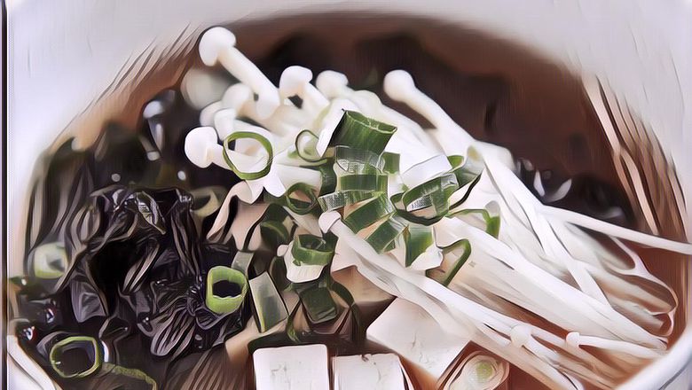 Menjijikkan! Resto Populer Ini Minta Maaf Gara-Gara Ada Tikus di Sup Misonya