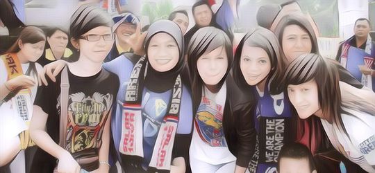 5 Kelompok Suporter Bola Wanita Indonesia, Bikin Adem Saat Nonton di Stadion