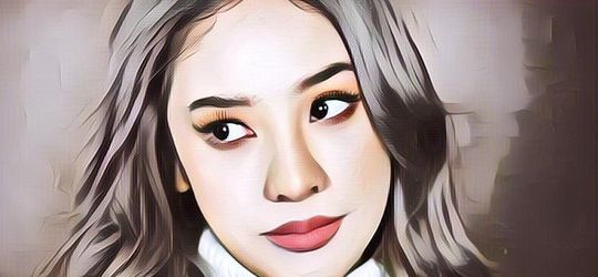 Gaya Anya Geraldine ke Paris Jadi Sorotan, Pakai Tas Seharga Mobil