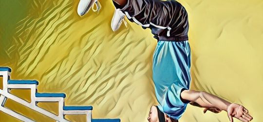 Kamu Bisa Gak Kalahin Rekor Baru Li Longlong, Naik Tangga Langsung Pake Kepala?