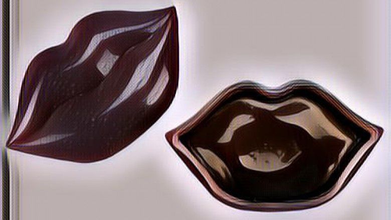 Biar Bibir Merah Merona, Ikutin Cara Memakai Masker Bibir yang Benar