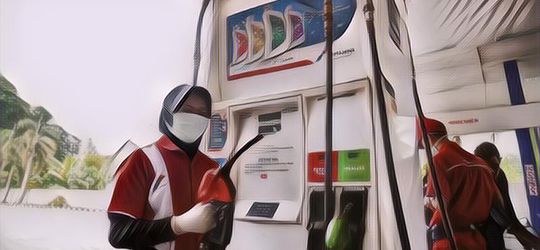 Diprediksi Harganya Bakal Naik, Tahu Nggak Sih Bedanya Pertamax 92 dan Pertamax Turbo?