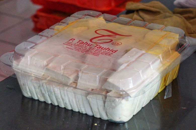 2. Tahu Tauhid Lembang