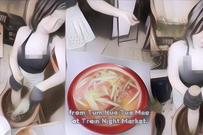 Heboh Ada Penjual Som Tam yang Selalu Pakai Baju Seksi, Kedainya Langsung Ramai