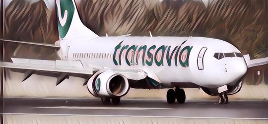 Sebuah Pesawat Terpaksa Mendarat Darurat Akibat Bau Badan Menyengat