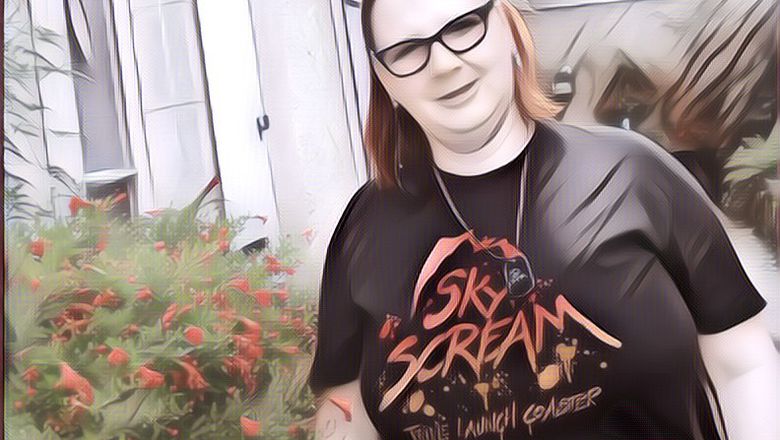 Gak Masuk Akal! Wanita Ini Merasa Punya Hubungan Spesial dengan Wahana Roller Coaster