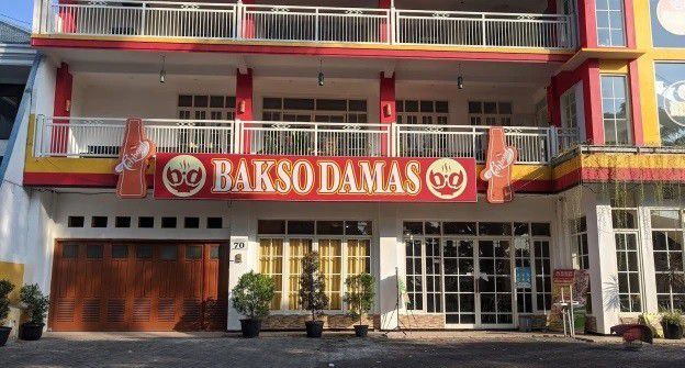3. Bakso Damas