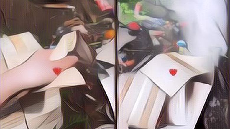 Viral Pria Ini Bakar Undangan Nikah Usai Kekasihnya Selingkuh H-6 Acara