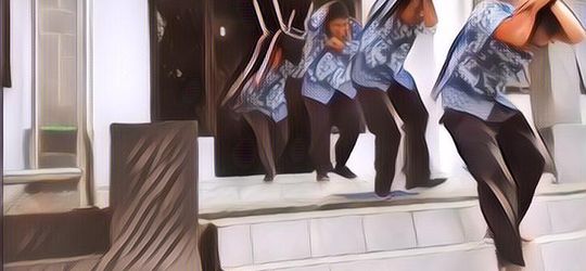 9 Langkah yang Harus Dilakukan Saat Terjadi Gempa Bumi, Jangan Panik!