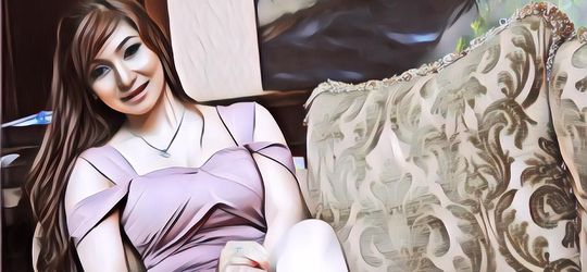 Dapat Iming-Iming Uang Ratusan Juta Sampai Miliaran, 7 Seleb Cantik Ini Pernah Ditawar Om-Om