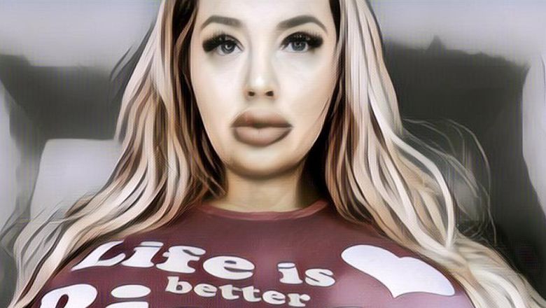 Wanita Ini Tak Pede Miliki Dada Terlalu Besar, Sampai Sulit Mengikat Sepatu Sendiri