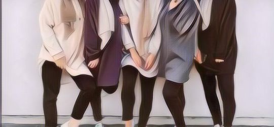 Tampil Kece, Ini Nih Tips Memilih Outfit Buka Bersama