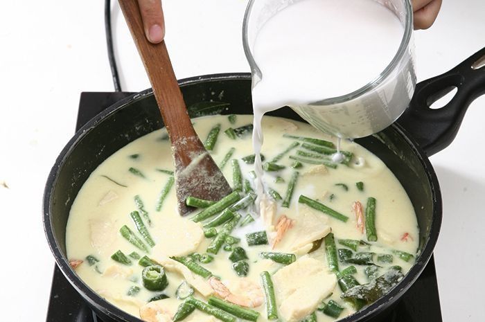 3. Jangan masak santan terlalu lama