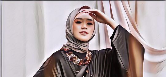 Baju Hitam Cocok dengan Jilbab Warna Apa? Ini Rekomendasinya