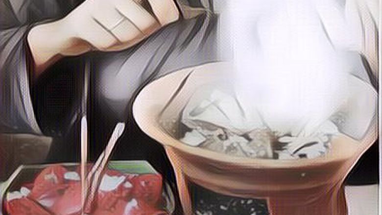 Bakar Kemenyan Bisa Datangkan Makhluk Halus? Cek Dulu Faktanya