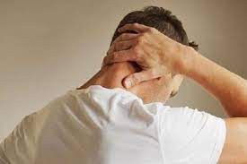 1. Sakit Kepala dan Nyeri Bahu