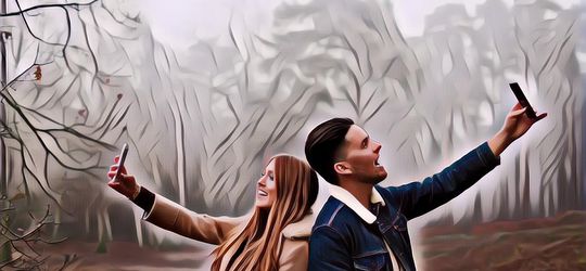 Jangan Kegeeran, Ini Tanda Cowok Cuma Nganggap Kamu Teman Biasa