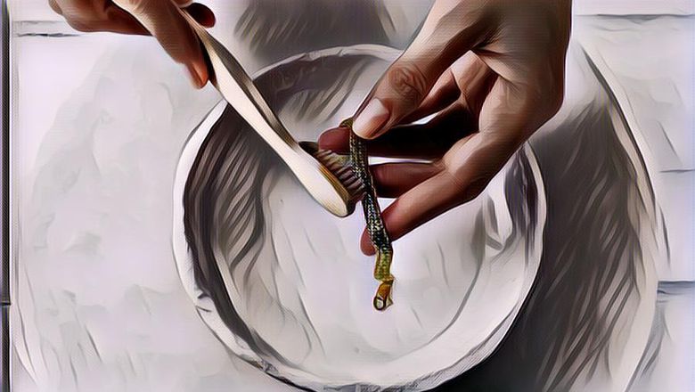 Ternyata Mudah, Begini Cara Mencuci Perhiasan Emas Sendiri