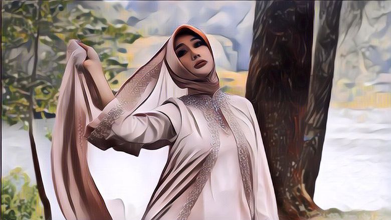 Lucinta Luna Muncul dalam Balutan Hijab, Ada Acara Apa Nih?