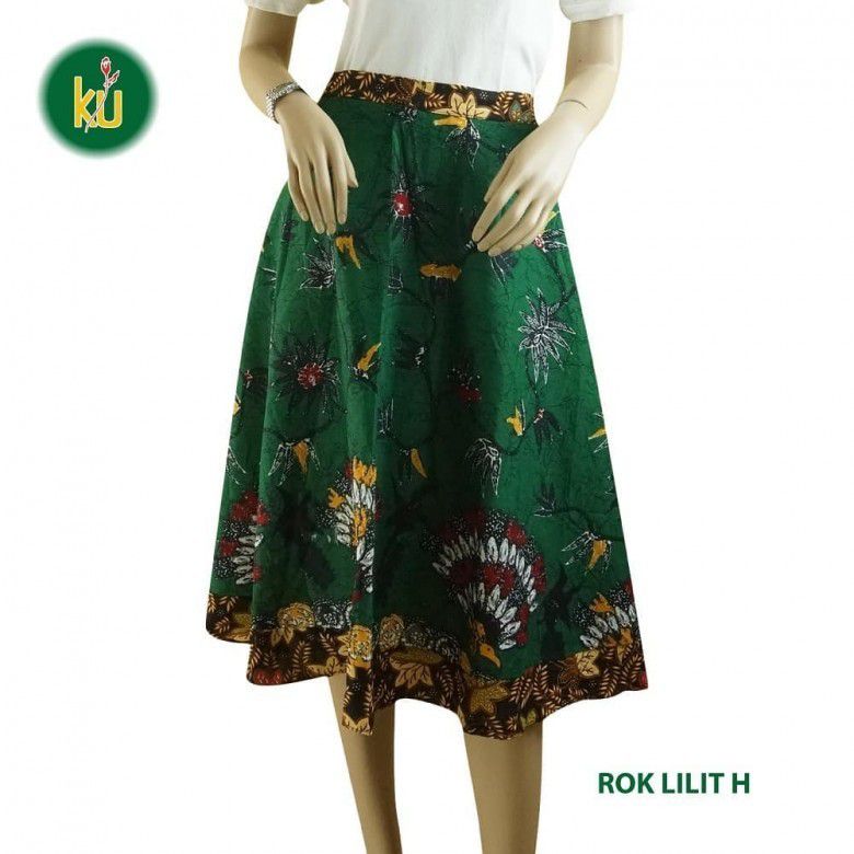 6. Rok pendek flare batik