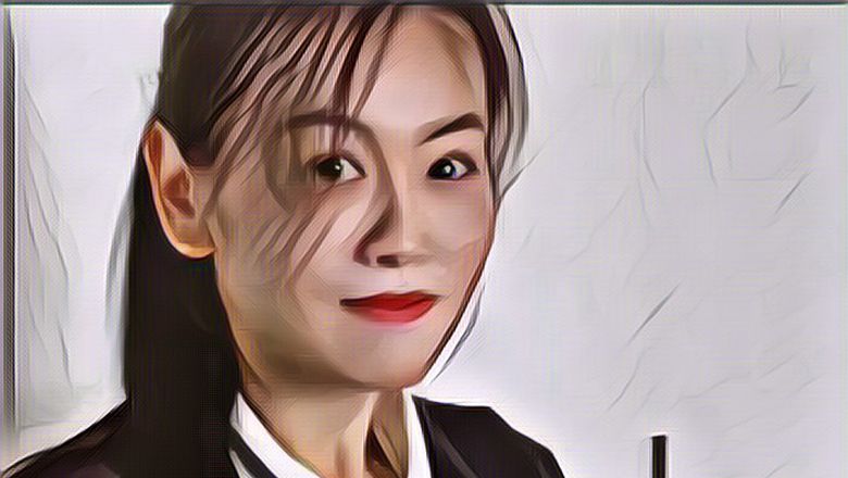 Heboh Seorang Wanita Muda Sibuk Gendong Cucu, Disebut Belum Cocok Jadi Nenek