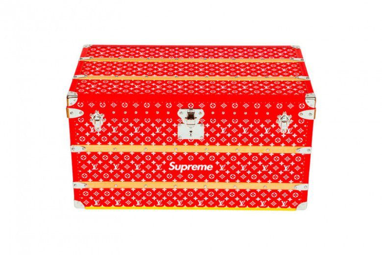 1. Supreme x Louis Vuitton Malle Courrier '90 Trunk
