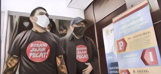 Kisah Miris Pegawai KPK yang Dipecat, Kini Terpaksa Jualan Makanan