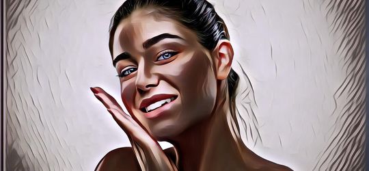 Ladies, Jangan Makan Ini Kalau Mau Punya Kulit Glowing