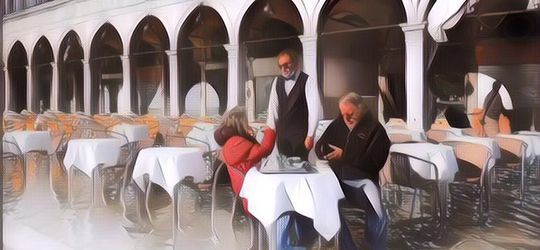 Kota Venesia Kebanjiran, Warga dan Wisatawan Santuy Banget, Ini Buktinya