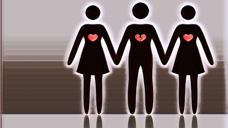 3 Pertimbangan yang Harus Kamu Pikirin untuk Keluar dari Jeratan Cinta Segitiga