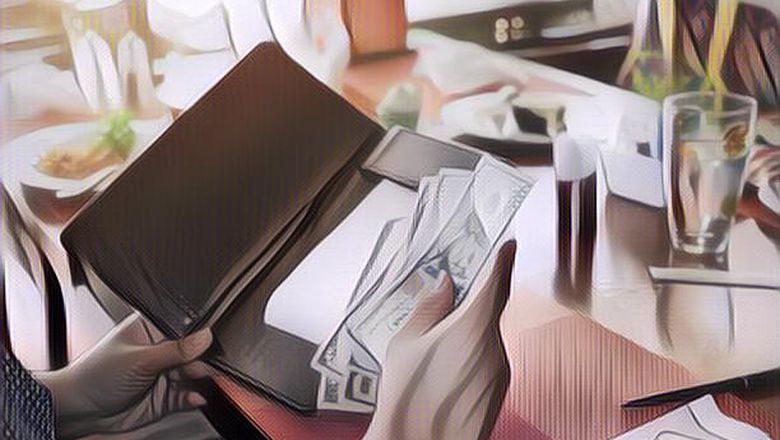 Ini Dia Sekumpulan Bon Tagihan yang Isinya Kocak Abis!