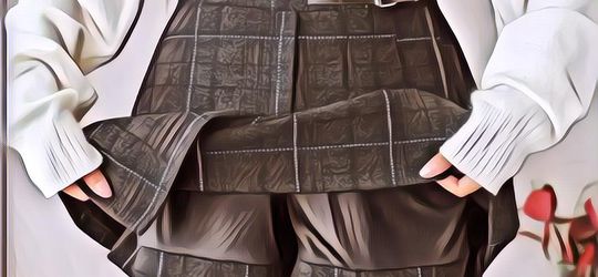 Jadi Makin Cute, Ini 3 Inspirasi Outfit Mini Skirt Ala Girlband Korea