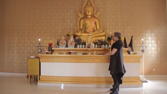 4. Sosok yang religius