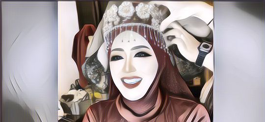 Heboh Acara Sunatan Bak Nikahan, Makeup Sang Ibu Bikin Salfok