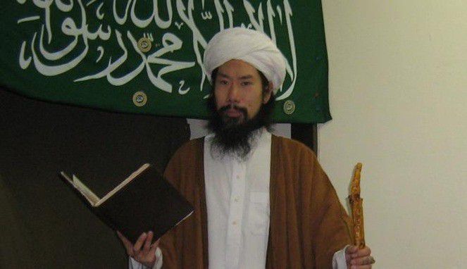 Taki Kazawa menjadi Islam