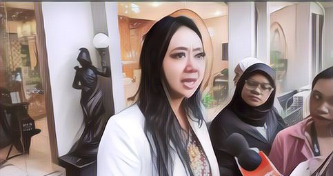 Asri Welas Ungkap Alasan Dirinya Bercerai, Suami Melakukan Hal di Luar Nalar