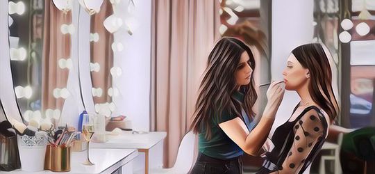 Viral Wanita Ini Dapat Kritikan Netizen Usai Dandan Terlalu Menor Saat Kondangan